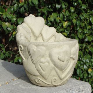 Designer Stone Heart Vista Pot Multicolor   2115