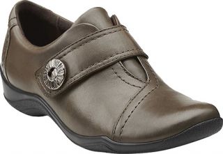 Womens Clarks Kessa Betty   Olive Leather Casual Shoes