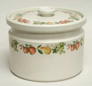 Wedgwood Quince 3.5 Quart Round Covered Casserole, Fine China Dinnerware   Oven 