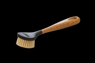 Lodge 10 Scrub Brush   Rubber Wood Handle, Stiff Nylon Bristles