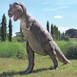 Design Toscano The Jurassic Sized T Rex Dinosaur Statue Multicolor   NE80126