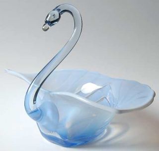 Duncan & Miller Sylvan Blue Opalescent Large Open Swan with Spread Wings   Line
