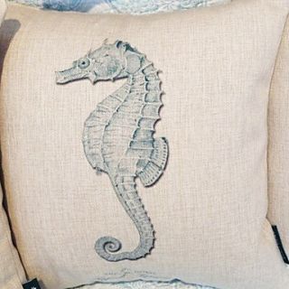 Graceful Seahorse Pattern Decorative Pillow With Insert