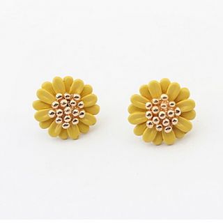 Lovely Daisy Shaped Womens Earrings(More Colors)