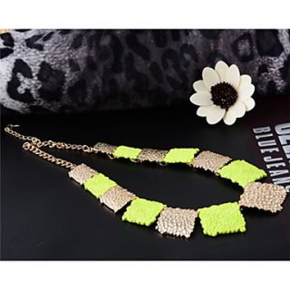 Daphne Fashion Fluorescent Color Exaggerated Box Geometry Necklace(Screen Color)