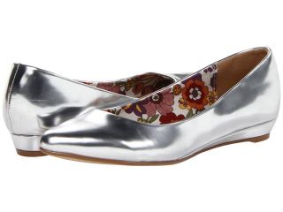 2 Lips Too Sliver Womens Flat Shoes (Silver)