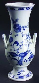 Seymour Mann Blue Onion Vase, Fine China Dinnerware   Blue Onion Design