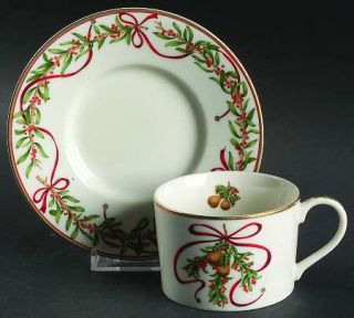 Royal Gallery Queensberry Flat Cup & Saucer Set, Fine China Dinnerware   Holly,